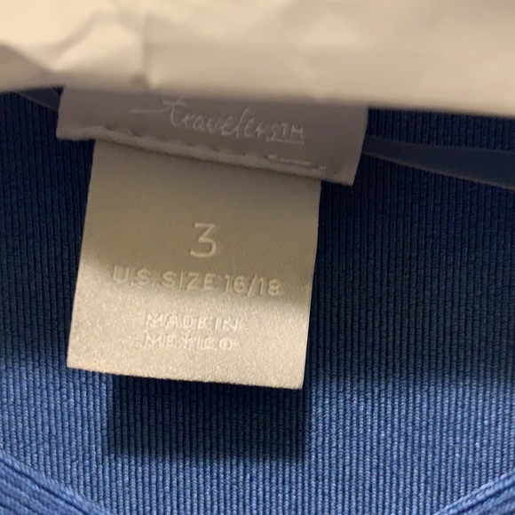 Size 16/18 Chico’s periwinkle blue blouse. 95% Acetate, 5% spandex - Picture 3 of 4